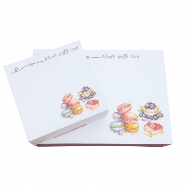 Cutii prajituri, Made with love, 14*14*6 cm (25buc) Produse 17,39 lei