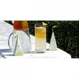 Ceai rece- Tea Over Ice White Ginger Pear ,Tea Forte - Cutie cu 5 piramide de ceai rece Produse 48,75 lei