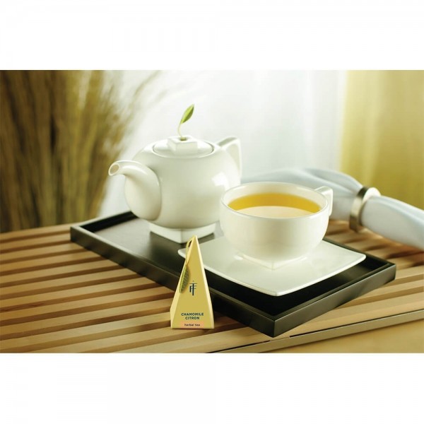 Ceainic din portelan Solstice - Tea Forte Produse 90,00 lei
