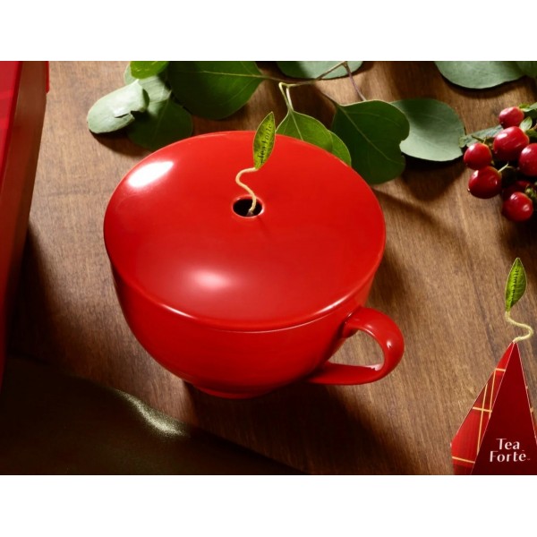 Ceasca pentru ceai din portelan Cafe Cup Ruby Red Produse 95,00 lei