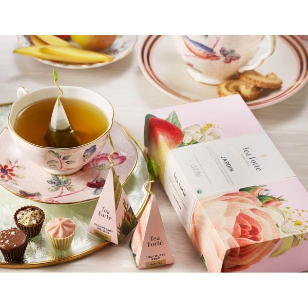 Ceai organic Petite Ribbon Jardin ECO - Tea Forte - Cutie cu 10 piramide de ceai Produse 115,00 lei