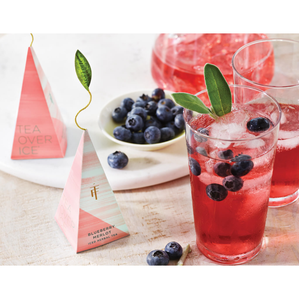 Set cadou cu ceainic pentru ceai rece si 5 piramide ceai rece Blueberry Merlot Gift - Tea Forte Produse 235,00 lei