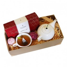 Pachet cadou ceai, ceainic si cana ceai Warming Joy dressy gift Produse 288,00 lei