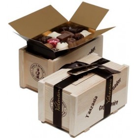 Cutie lemn Cargo Box cu praline belgiene Valentino 340G Produse 138,00 lei