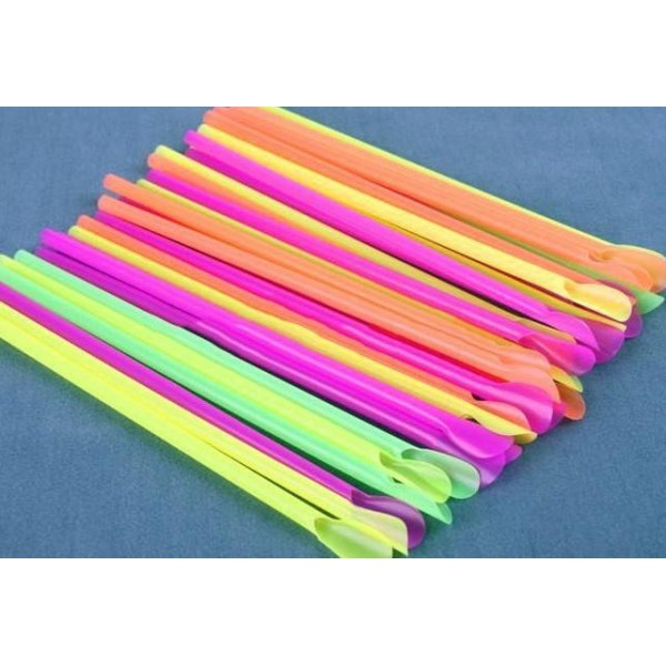 Paie jumbo cu lingurita, colorate, drepte, amb. la set, reutilizabile, 500buc Produse 19,30 lei